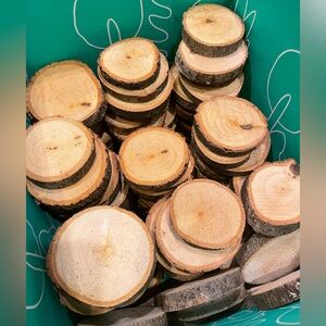 Walnut Hollow basswood live edge wood slices (50)